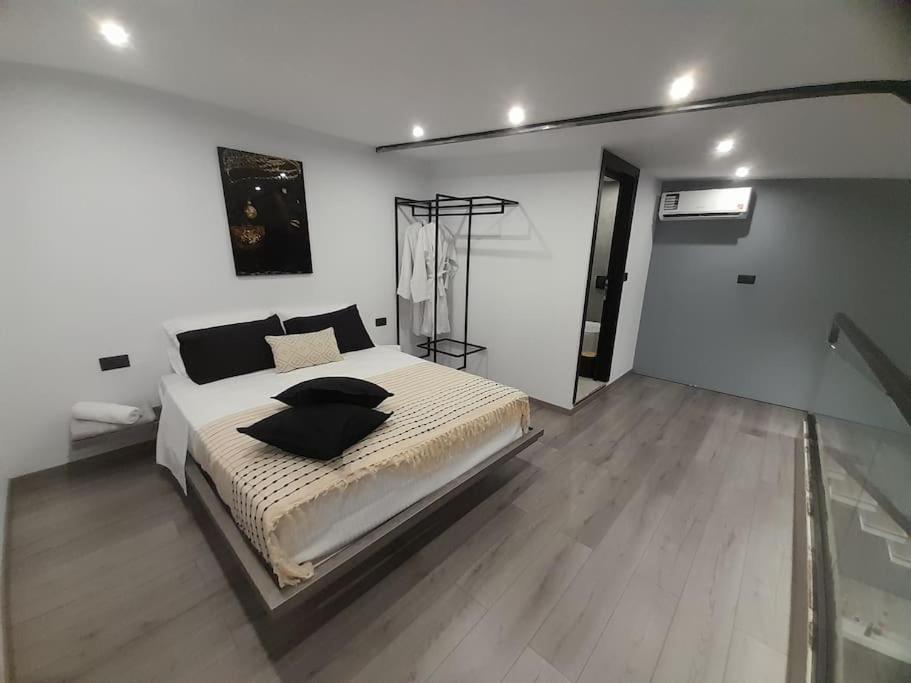 הוילה Soroni Casa Di Rea Sanfilippo מראה חיצוני תמונה