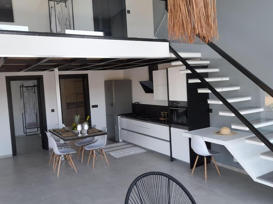 הוילה Soroni Casa Di Rea Sanfilippo מראה חיצוני תמונה
